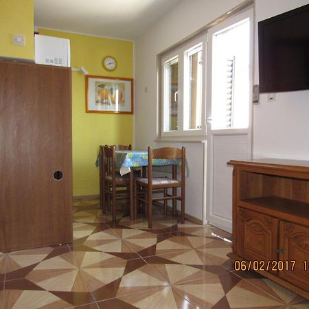 Guest House Vanessa San Pietro di Brazza Esterno foto