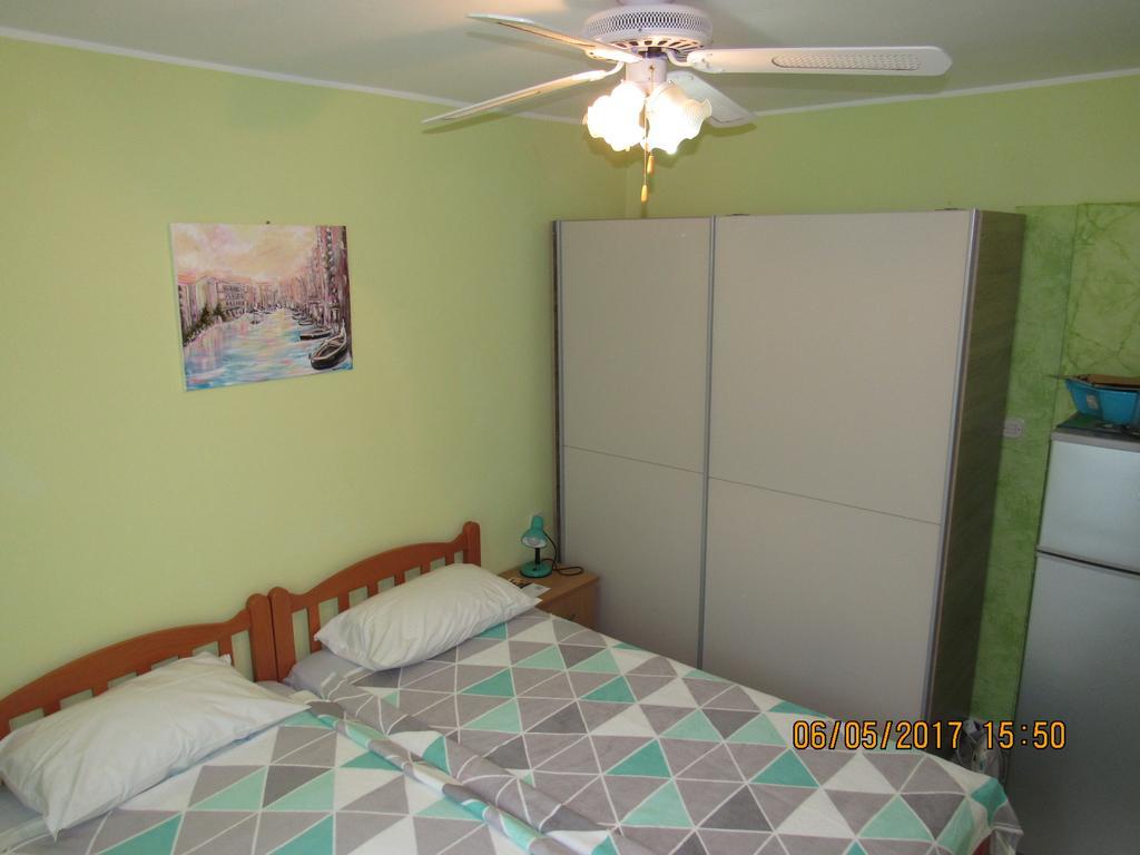 Guest House Vanessa San Pietro di Brazza Esterno foto
