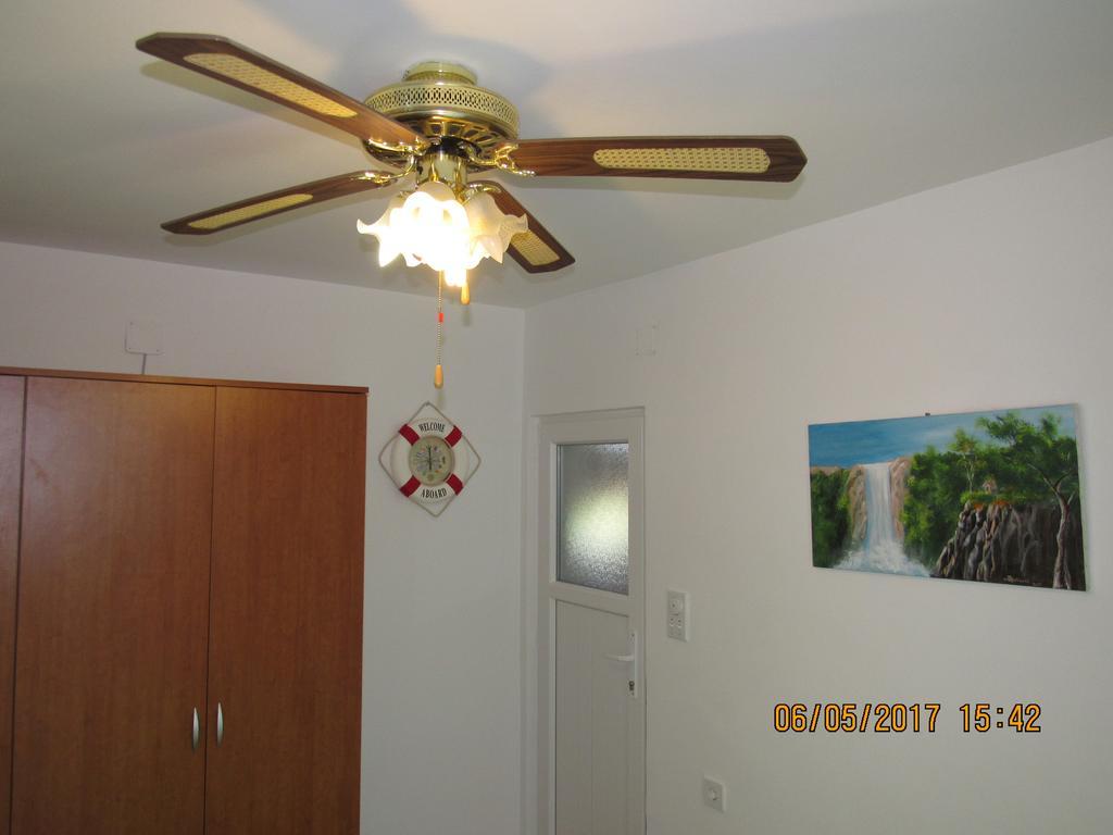 Guest House Vanessa San Pietro di Brazza Esterno foto