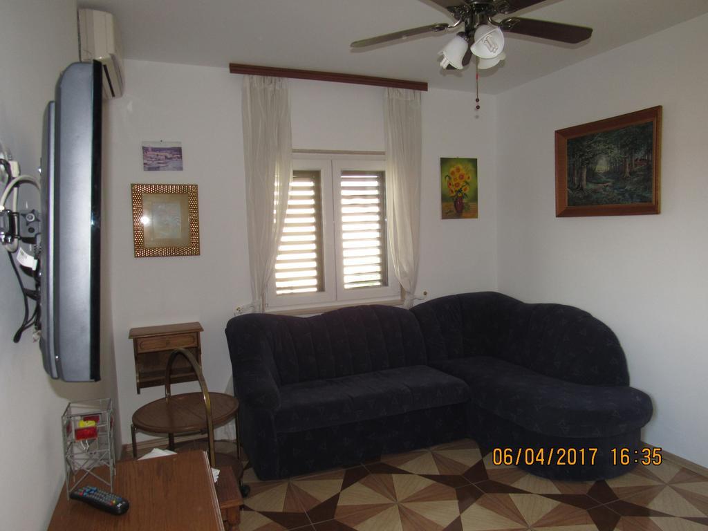 Guest House Vanessa San Pietro di Brazza Esterno foto